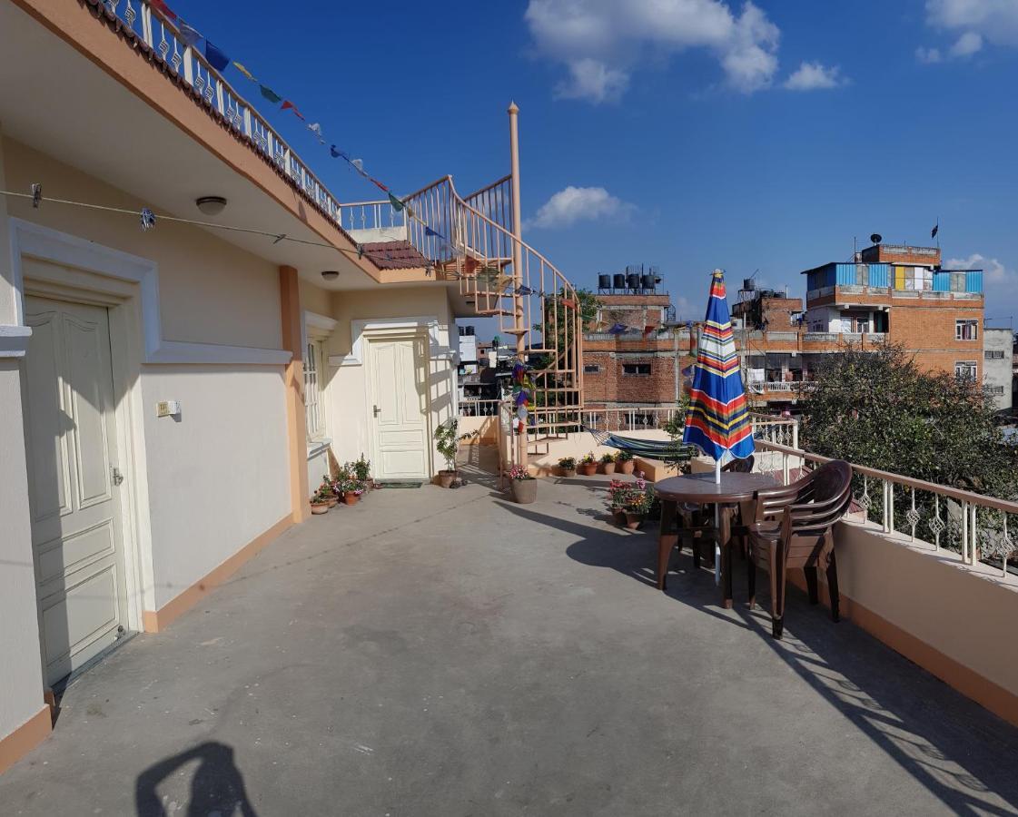 Rooftop Studio And 2Bhk Apartments In Kathmandu'S Most Happening Place المظهر الخارجي الصورة