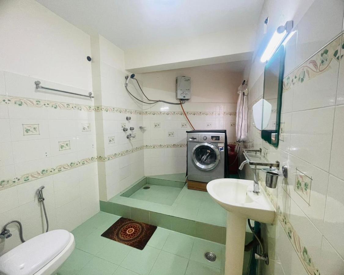 Rooftop Studio And 2Bhk Apartments In Kathmandu'S Most Happening Place المظهر الخارجي الصورة